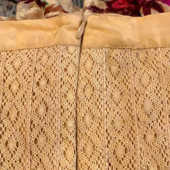 VINTAGE ALBERTO MAKALI Velvet Lace Pleated Boho Floral Skirt size 30 - Picture 7 of 9